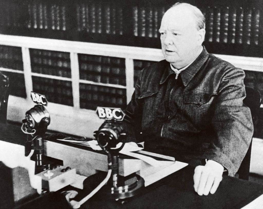 Winston Churchill en la BBC el 13 de mayo de 1940