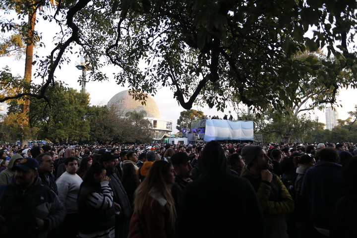 Para Bernarda Cella, cofundadora de Olga, la cercanía con la gente caracteriza al canal de streaming. Foto: Francisco Loureiro