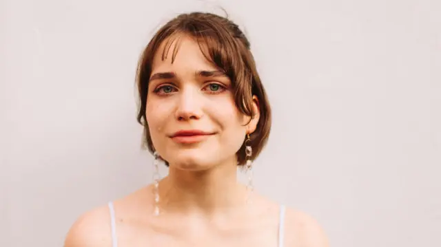 mujer llorando