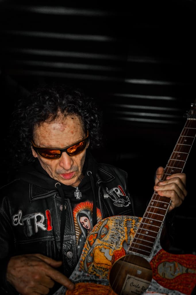 Alex Lora: 56 años de Rock and Roll mexa, fe y un legado que sigue haciendo historia | Foto: Rafa Amed