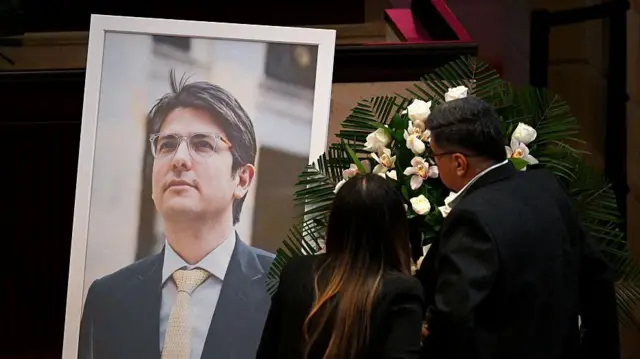 Foto de Miguel Uribe Turbay en el Congreso en Bogotá.