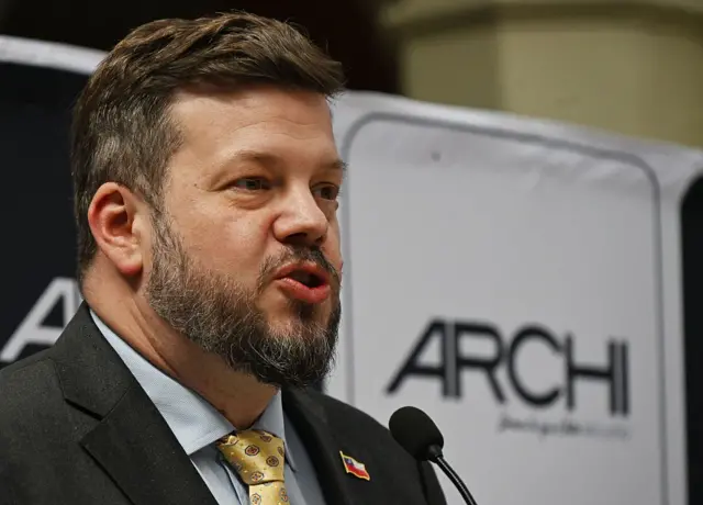 Johannes Kaiser, candidato del Partido Libertario.