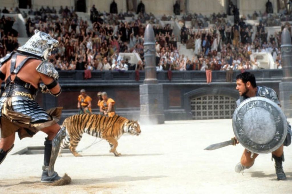 Aunque Marco Aurelio y Cómodo fueron figuras reales, la historia que cuenta Gladiator se basa en un imaginario colectivo construido a partir de varias biografías