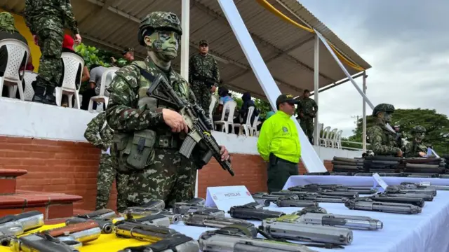 Soldado colombiano tras un operativo militar en la región del Catatumbo, en el oriente de Colombia.