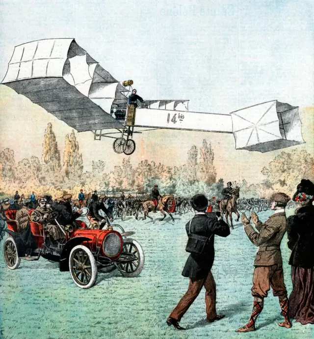 Santos-Dumont pilotó su avión en el Bois du Boulogne, París. Primer vuelo de un avión a motor en Europa. Un hombre en un coche lanza placas para medir la distancia de vuelo. 25 de noviembre de 1906. De