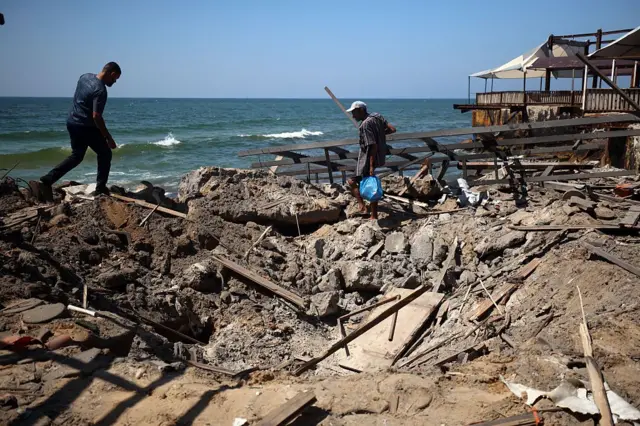Ruinas de la cafetería