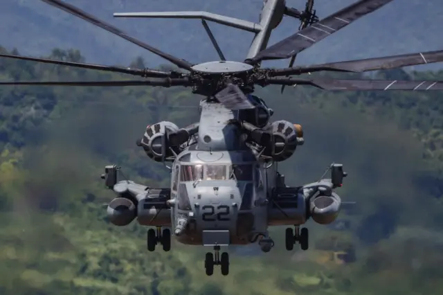 Parte frontal del Sikorsky CH-53K King Stallion de los Marines de EE. UU. en la Estación Naval Roosevelt Roads, el 12 de septiembre de 2025, en Ceiba, Puerto Rico.