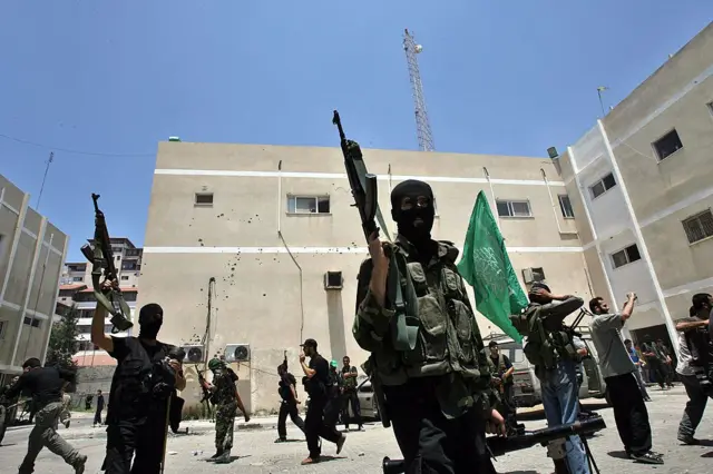 Milicianos de Hamás durante la toma de Gaza en junio de 2007.
