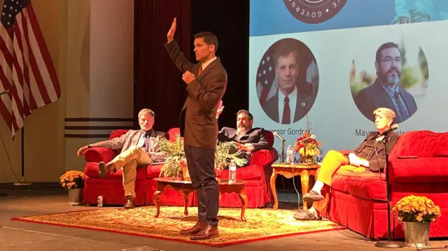 Kent Corso durante un evento de prevención del suicidio en Rock Springs, Wyoming.