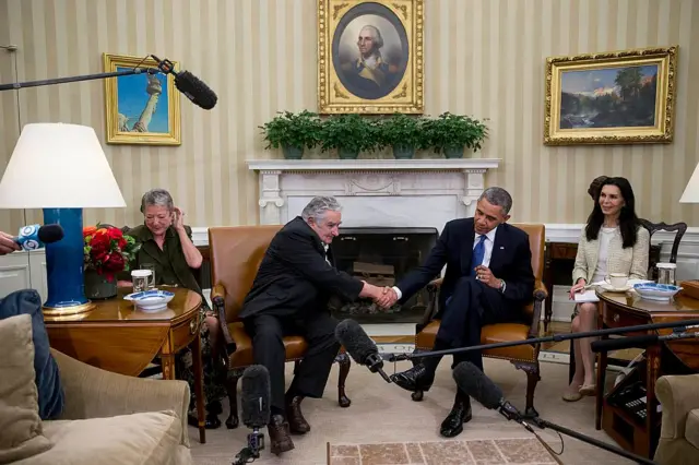 Mujica junto a Obama en la Casa Blanca en 2014.