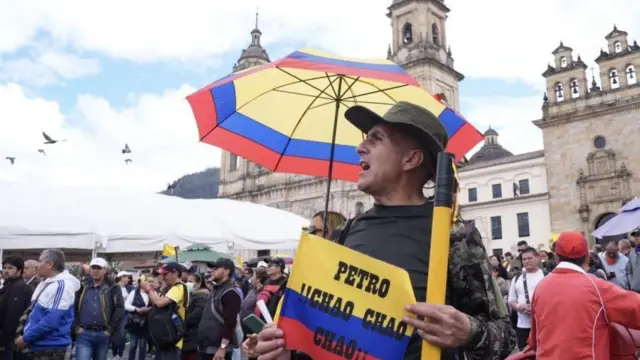 Manifestación de protesta contra Petro en noviembre de 2024. 