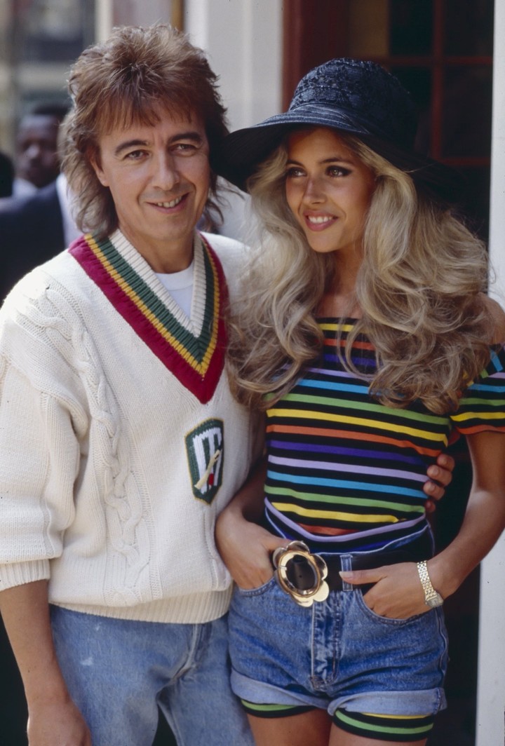 Bill Wyman con Mandy. Fue acusado de pedofilia, pero sin resultados en su contra.