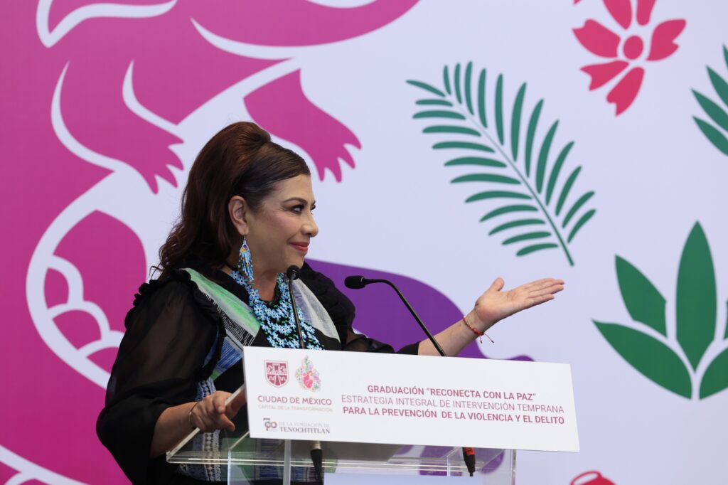 CDMX lanzará programa similar a Jóvenes Construyendo el Futuro para mayores de 30 años