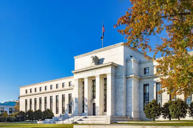 Edificio de la Fed.