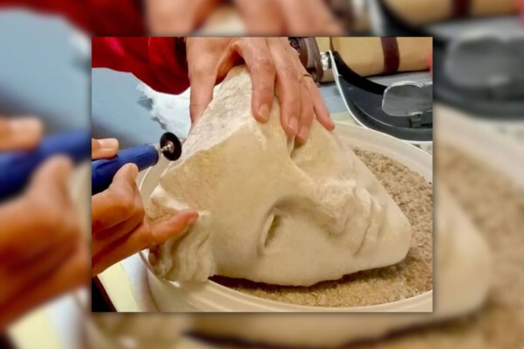 Hestia, una de las deidades más singulares del panteón olímpico, era venerada como la diosa del hogar y el fuego sagrado