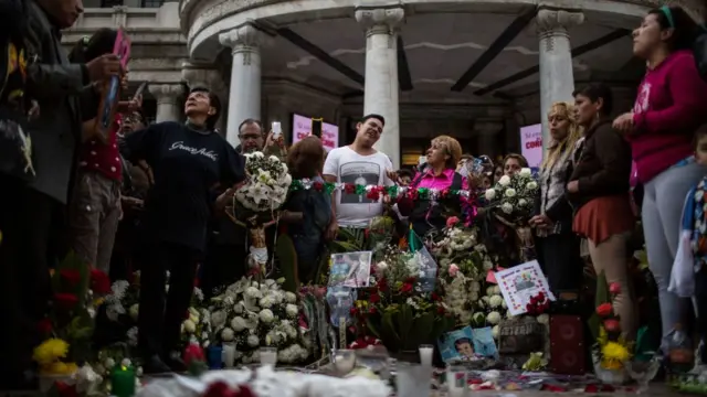 Mexicanos muerte Juan Gabriel