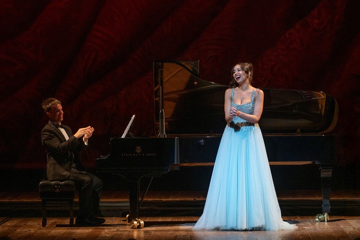 Nadine Sierra en el Teatro Colón, con una conexión y entrega total. Foto de prensa gentileza Juanjo Bruzza.