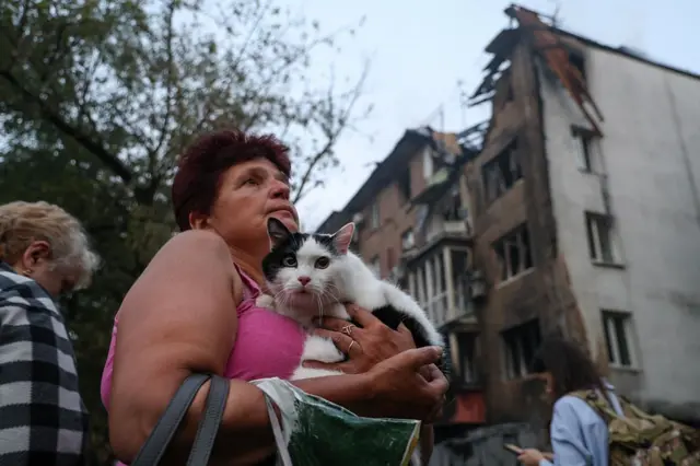 Habitantes de ciudades bombardeadas en Ucrania.