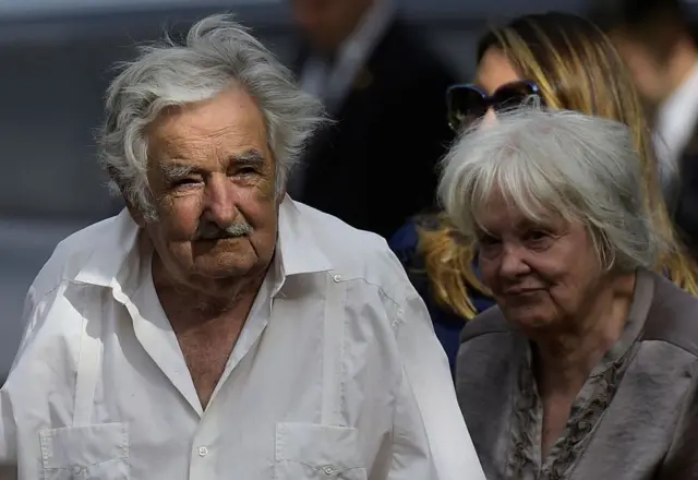 Mujica y Topolansky