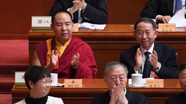 Panchen Lama designado por Pekín participa en evento político del partido único chino