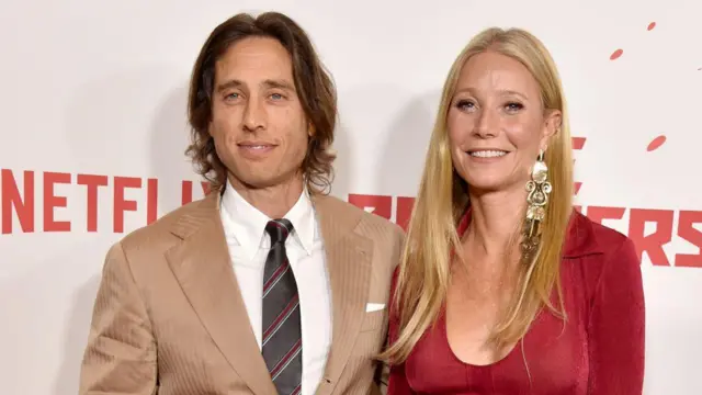 Brad Falchuk y Gwyneth Paltrow asisten al estreno en Los Ángeles de