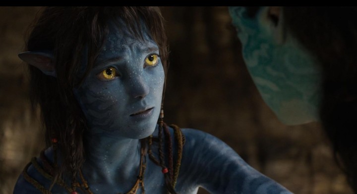 Kiri es hija del avatar de la doctora Grace. ¿Y el padre biológico, quién es? En el filme hay pistas...