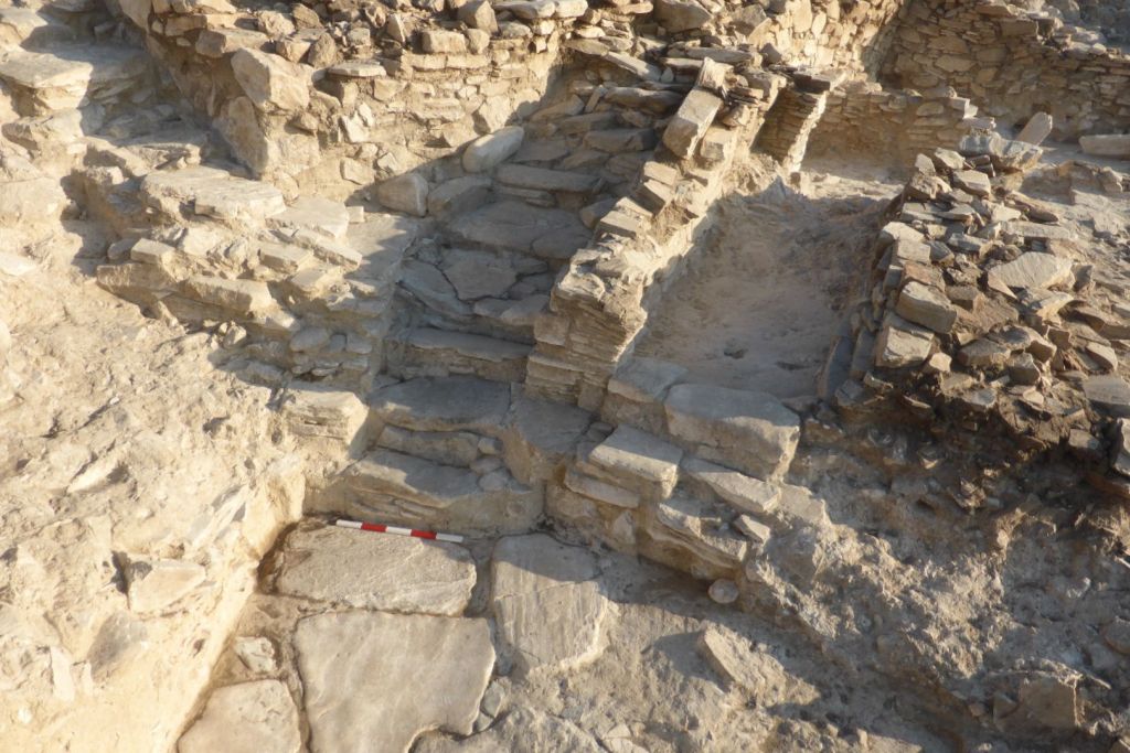 Estructuras antiguas preservadas en el sitio arqueológico