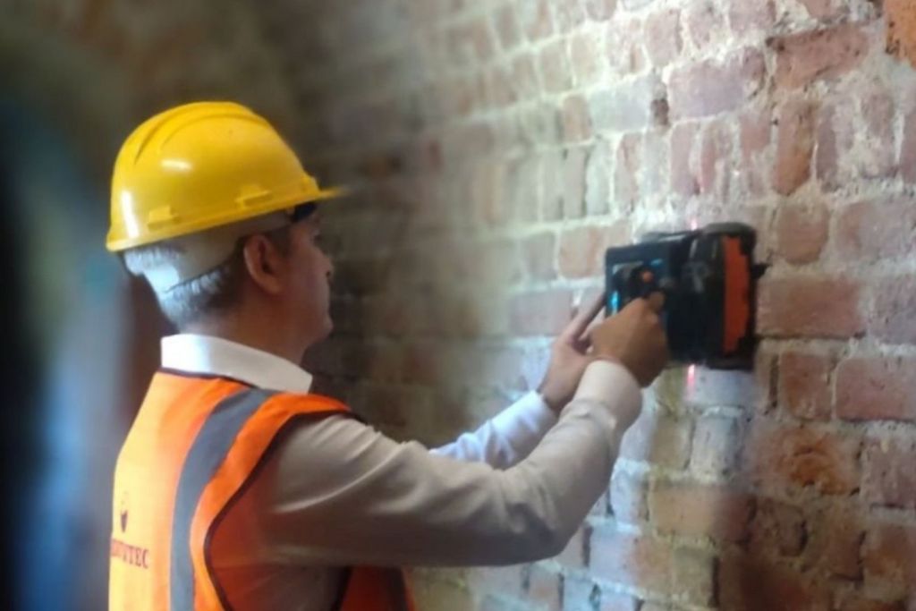 Expertos utilizando tecnología avanzada, como georradares y escáneres láser, han desvelado los secretos ocultos bajo el Castillo Sforzesco