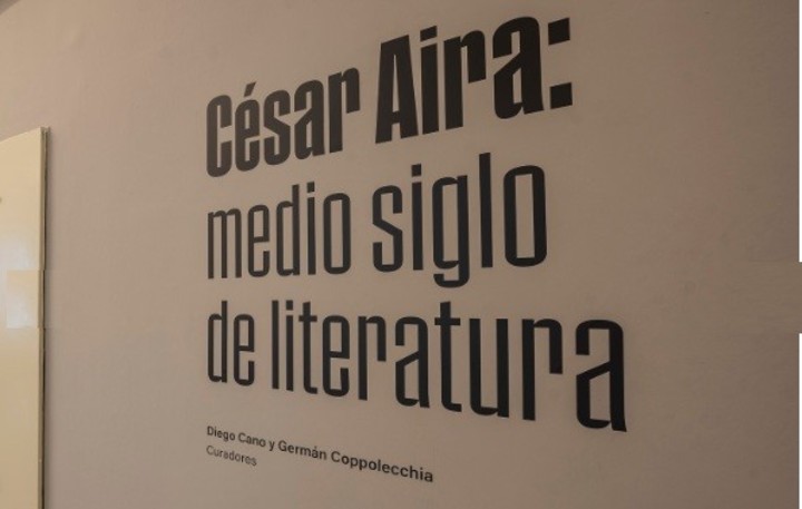 César Aira: medio siglo de literatura, en el Centro Cultural Recoleta. Foto: gentileza CCRecoleta.
