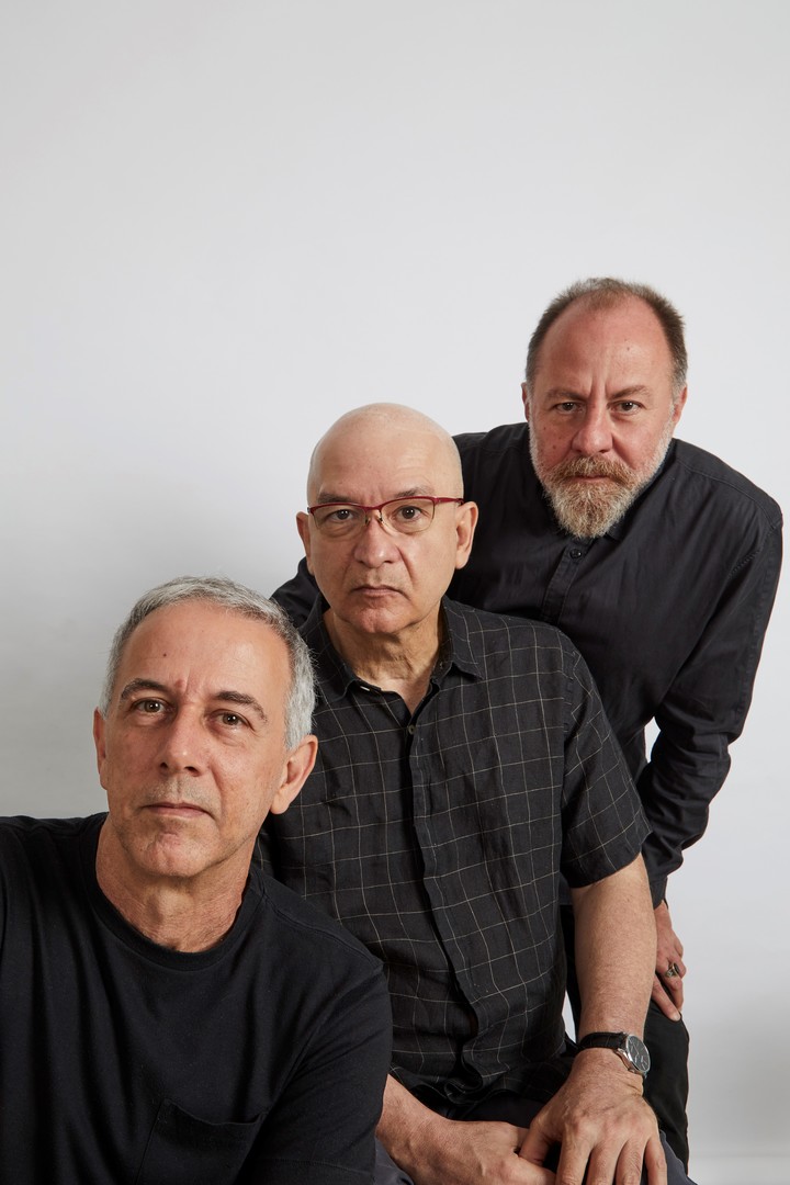 Joao, Herbert y Bi en la actualidad. Hace más de 40 años que son Os Paralamas Do Sucesso, o Paralamas, a secas. Foto de prensa