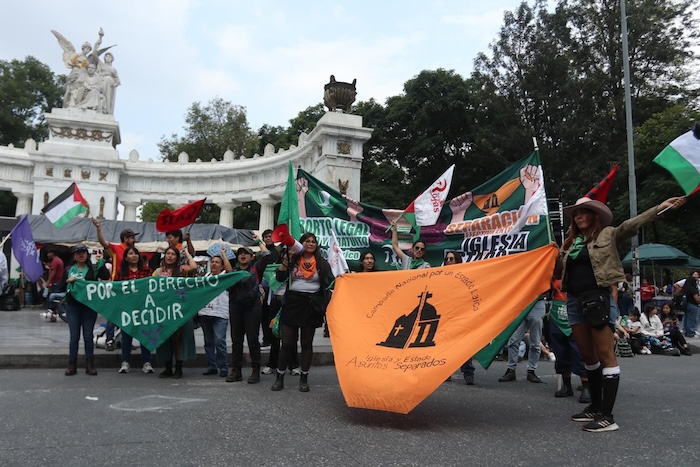 Miles de mujeres salieron a las calles de la CdMx para sumarse a las movilizaciones con motivo del Día de Acción Global por el Aborto Legal, Seguro y Gratuito.