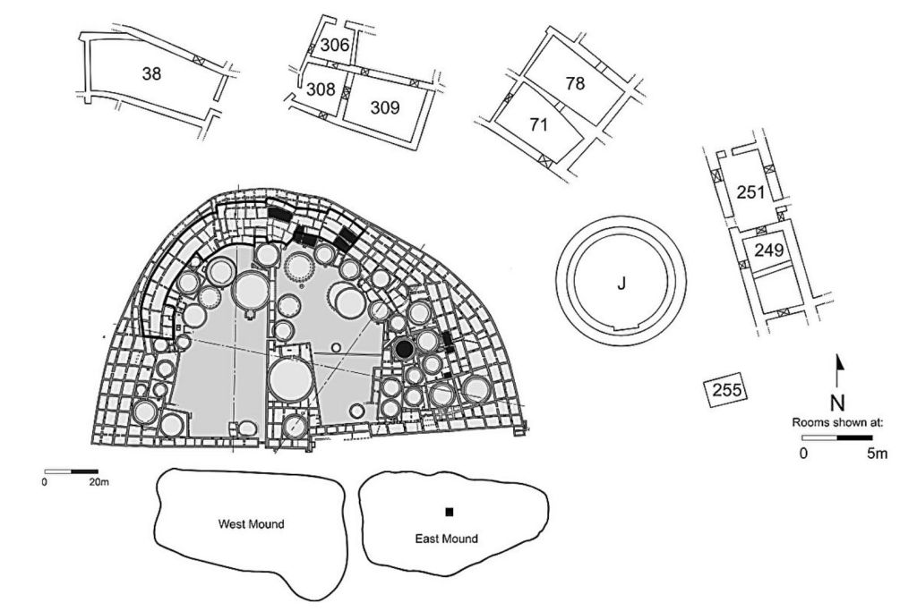 Plano de Pueblo Bonito en el que se identifican las estancias donde se hallaron guacamayos y loros de pico grueso