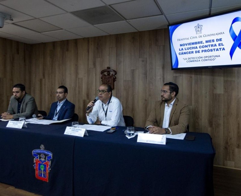 Mientras entre 800 y mil mujeres acuden a consultas para detectar y prevenir enfermedades como el cáncer, solo entre 250 y 300 hombres lo hacen, debido al tabú que aún persiste en torno a la exploración mediante tacto. CORTESÍA / HCG Mientras entre 800 y mil mujeres acuden a consultas para detectar y prevenir enfermedades como el cáncer, solo entre 250 y 300 hombres lo hacen, debido al tabú que aún persiste en torno a la exploración mediante tacto. CORTESÍA / HCG