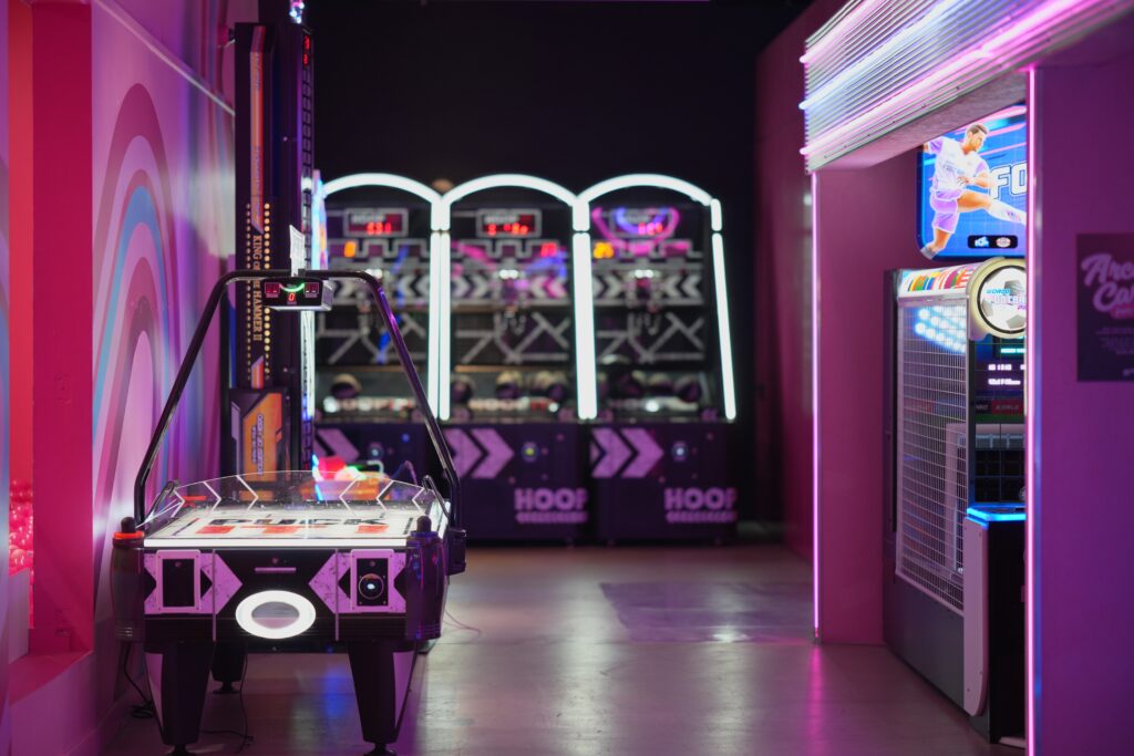 No te pierdas la oportunidad de jugar videojuegos en este evento.