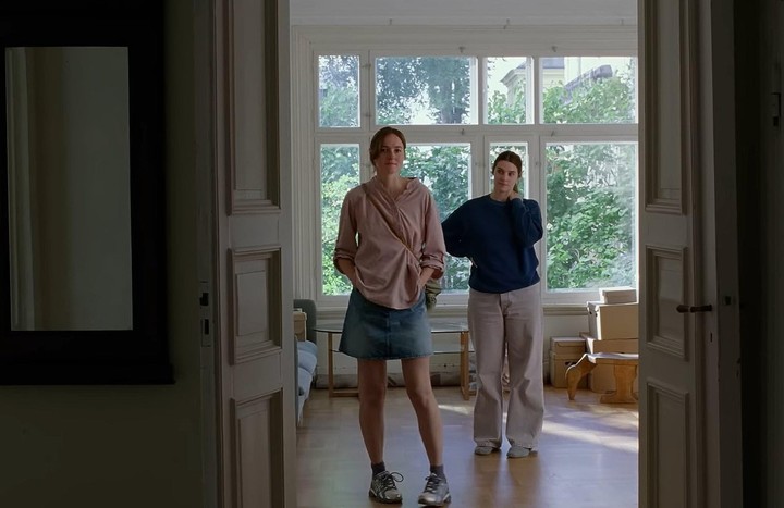 Las heridas del pasado en una familia desunida, uno de los ejes de la película.