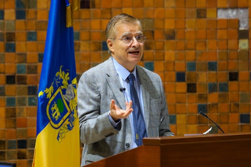 Tonatiuh Bravo, Coordinador del Grupo Parlamentario de Hagamos. EL INFORMADOR / A. Navarro Tonatiuh Bravo, Coordinador del Grupo Parlamentario de Hagamos. EL INFORMADOR / A. Navarro