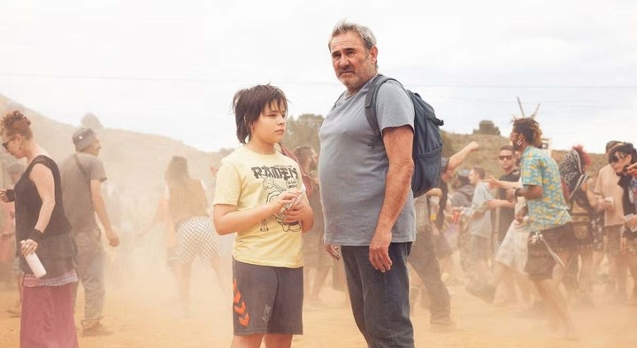 Sergi Lopez protagoniza el drama Sirât, de Oliver Laxe, la candidata de España.