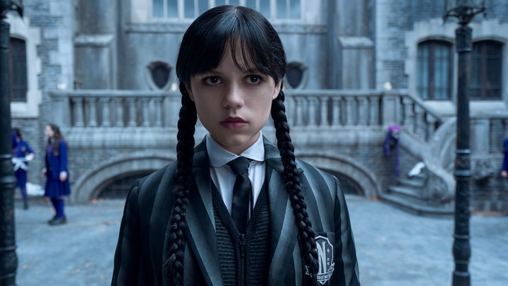 Este miércoles llegó la nueva temporada de Merlina, en Netflix.