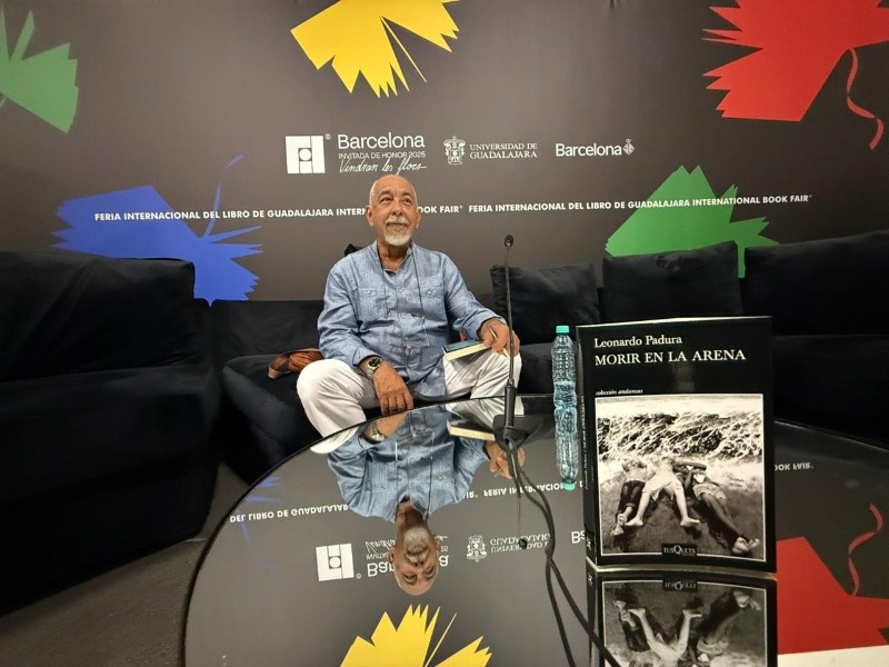 Padura explicó que la novela forma parte de una línea de trabajo que ha explorado durante años:,el impacto del exilio en la identidad individual y colectiva. EL INFORMADOR/ H. Navarro