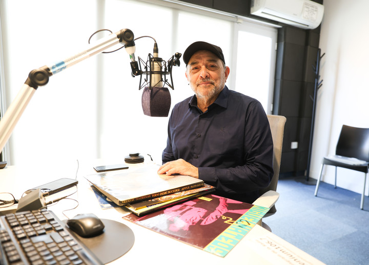 Alejandro Pont Lezica explica porqué en las discotecas se dejaron de bailar lentos. Foto: Francisco Loureiro